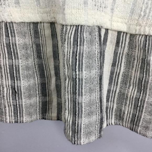 entro Mixed Media Oversized Sweater Tunic - Picture 3 of 6